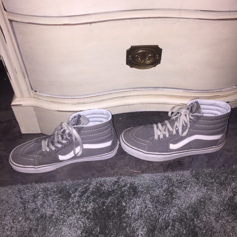 Gray high top vans